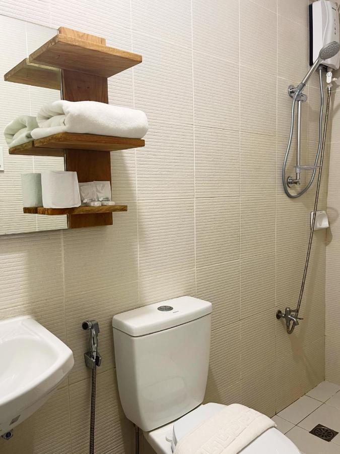 Airo Suites Makati Пасай Экстерьер фото